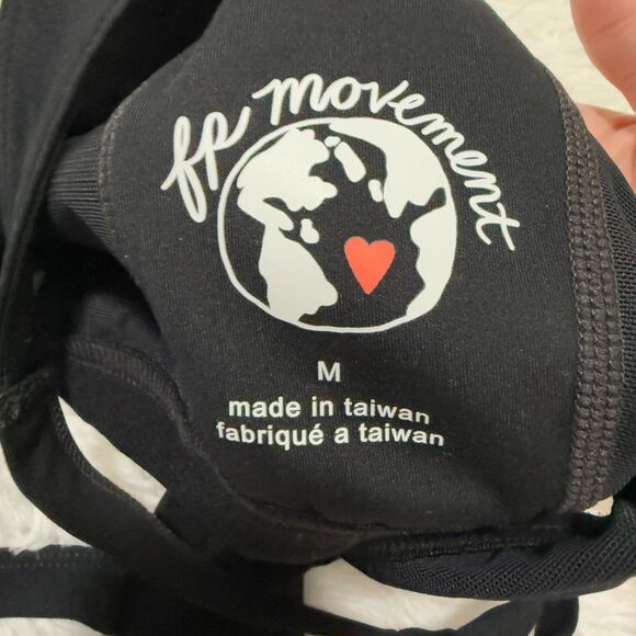 Women Free People Movement Make A Move Sports Bra In Black Size Medium - Picture 6 of 6